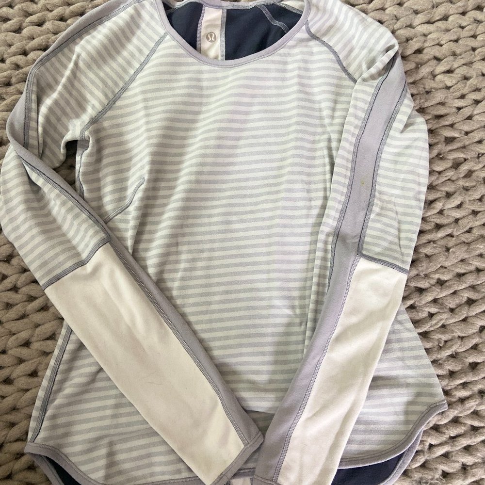 Lululemon long sleeve shirt